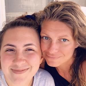 Meet your Posher, Ellen